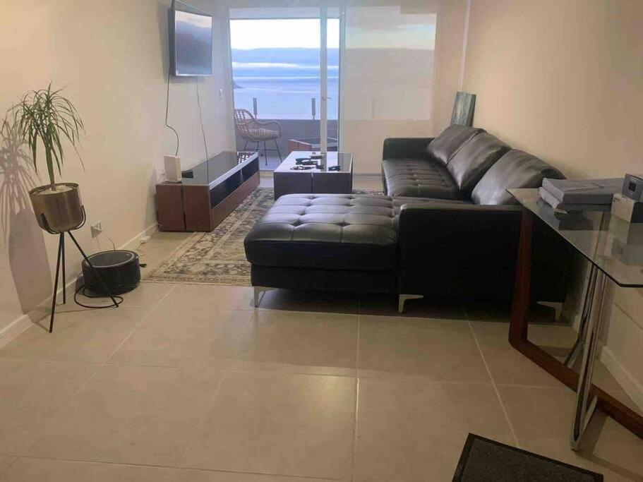 Hermoso departamento con acceso directo a la playa photo 4