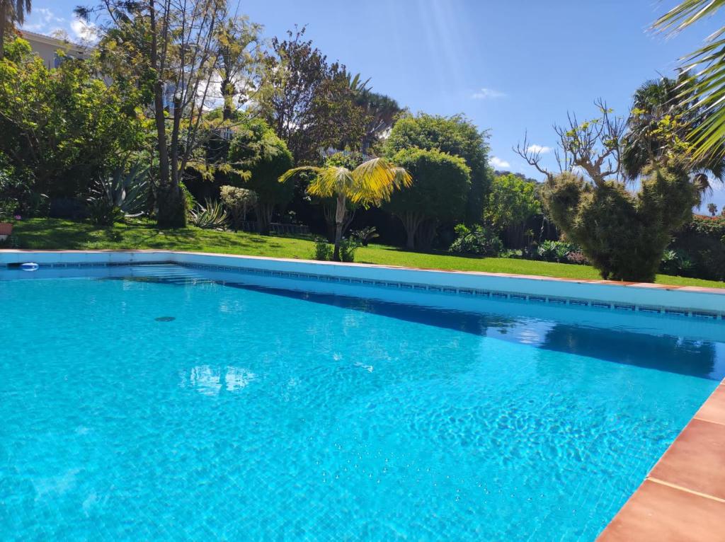 Villa Carioca - with private pool, marvelous garden and amazing ocean view photo 1