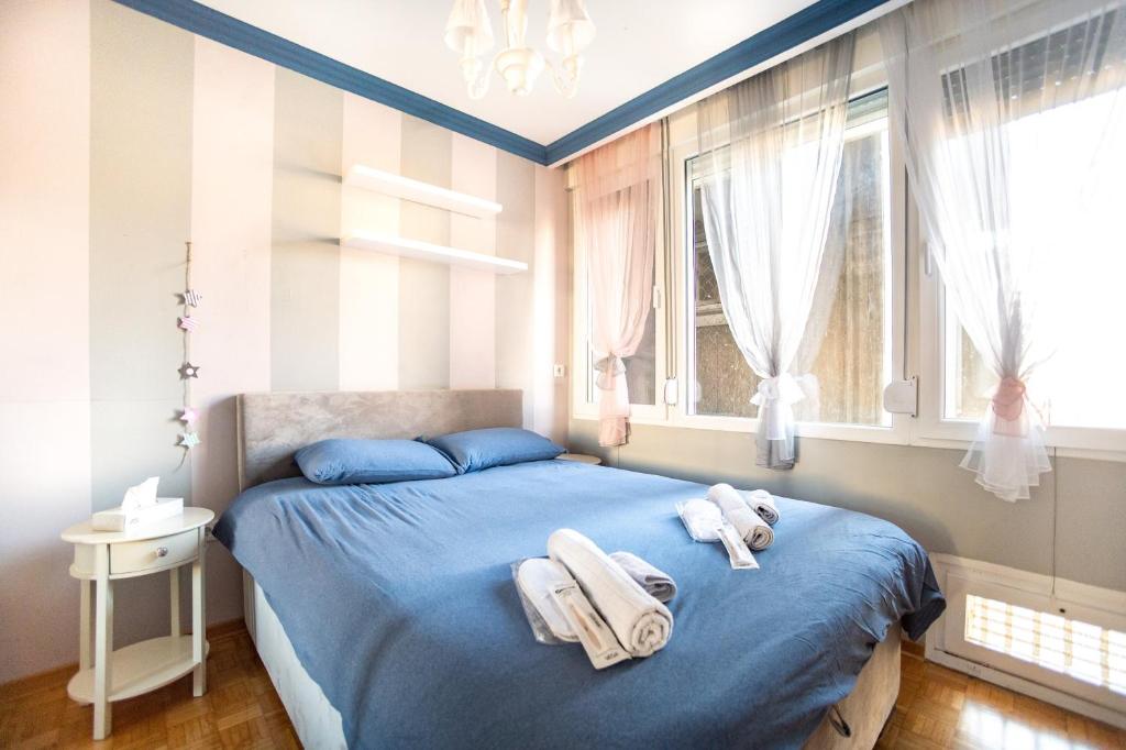 Sava Centar 1-bedroom apartment in the heart of New Belgrade photo 4