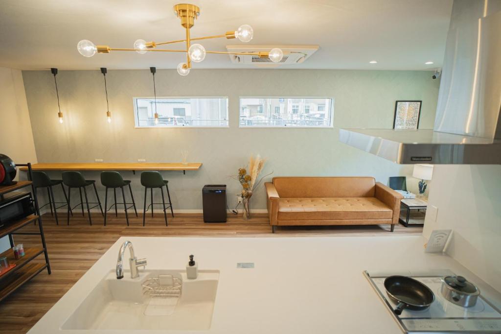 Orange County Guest House photo 1