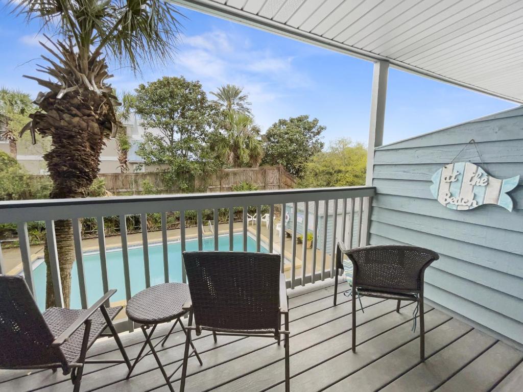 Inlet Sands - 204 Home photo 1
