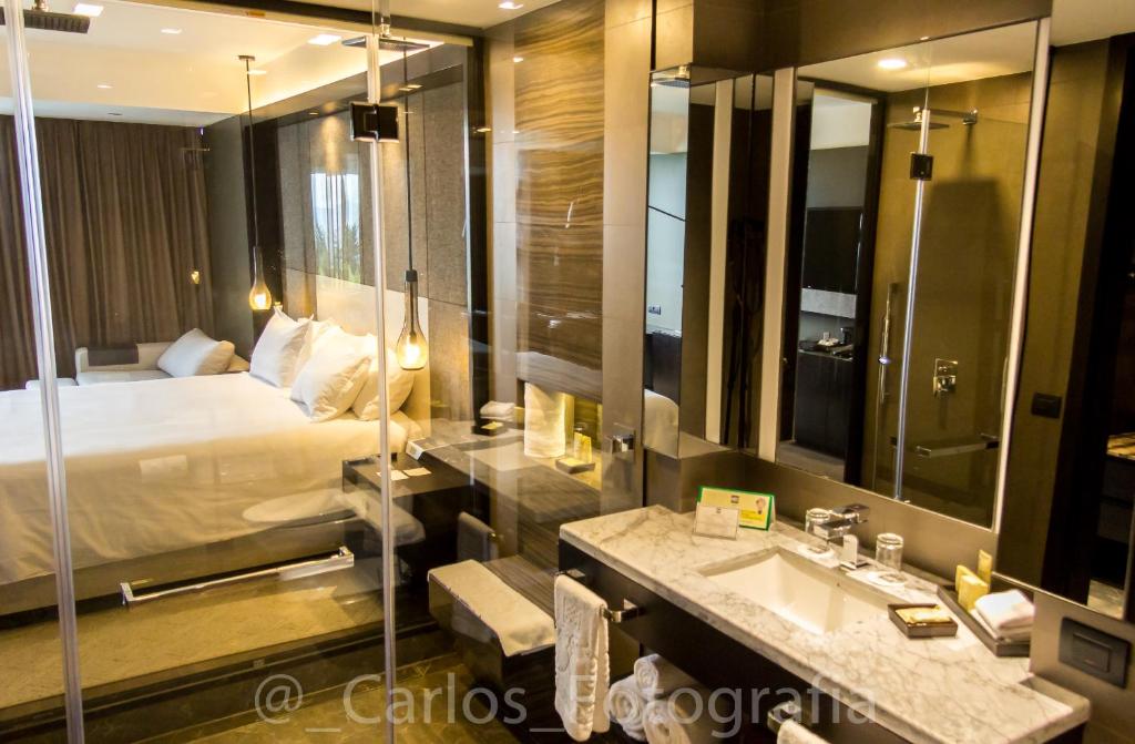 Eb Hotel By Eurobuilding Quito Airport photo 2