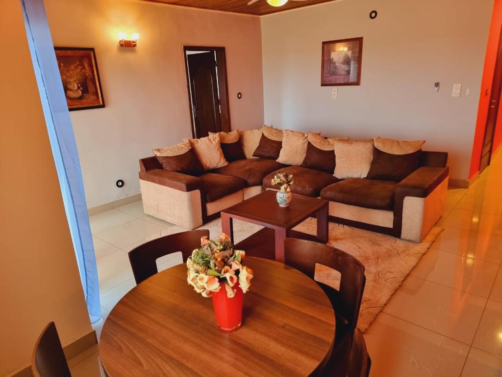 HAPPY RESIDENCES Japoma Stadium photo 1