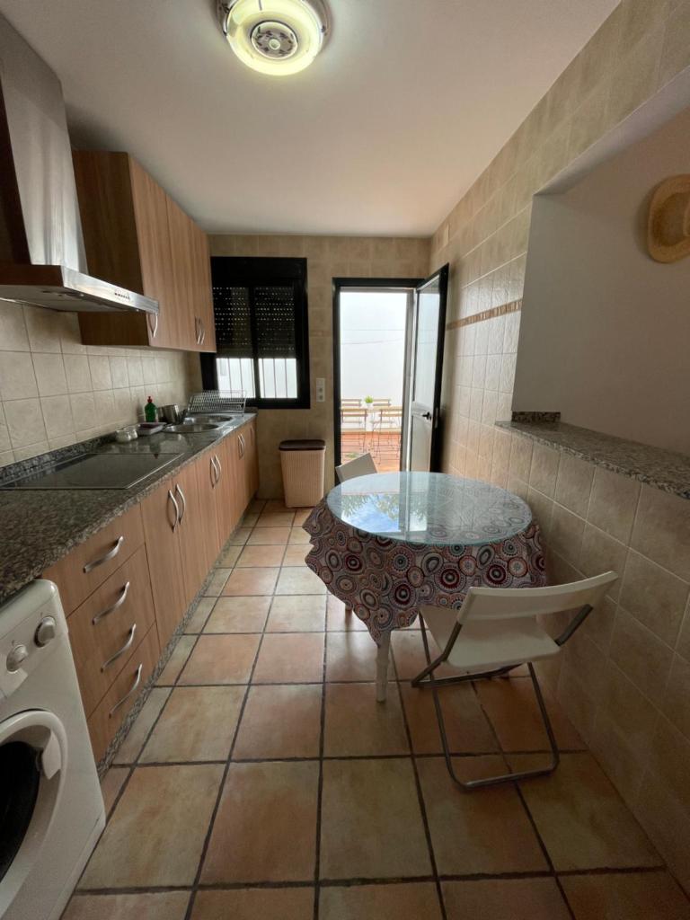 Agradable casa rural con chimenea en interior photo 3