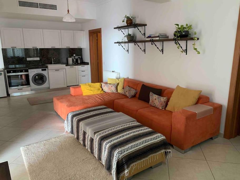 Breath-taking Guest Apartment on Hill Top photo 1