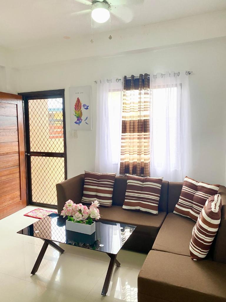 Kaitleen Home Stay Door 1 photo 3