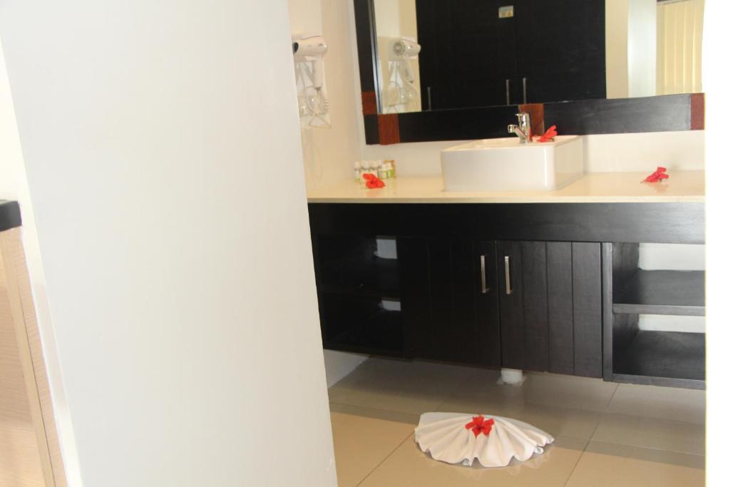 Lander's Bay Resort photo 4