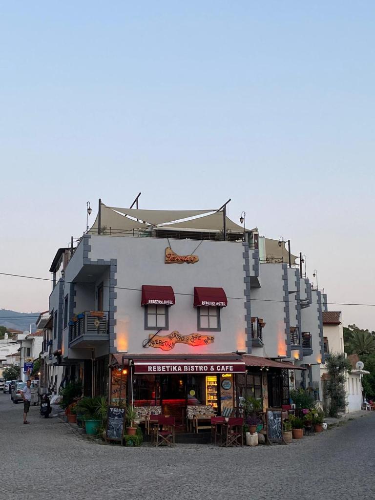 Rebetika Hotel & bistro photo 1