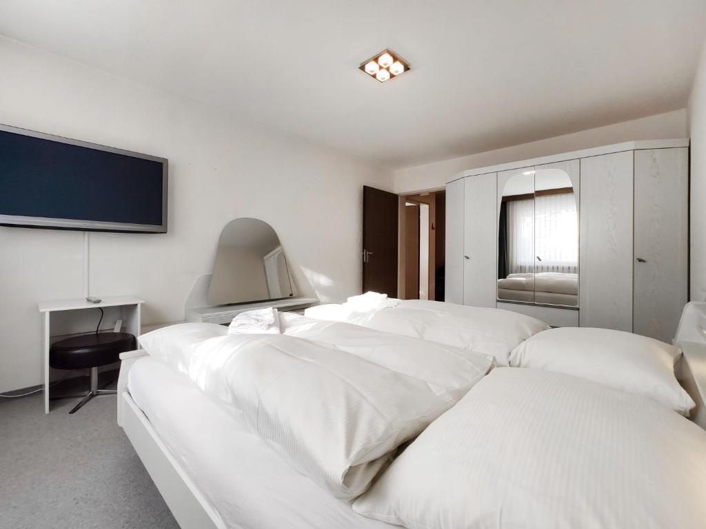 Apartment Perla by Interhome photo 3