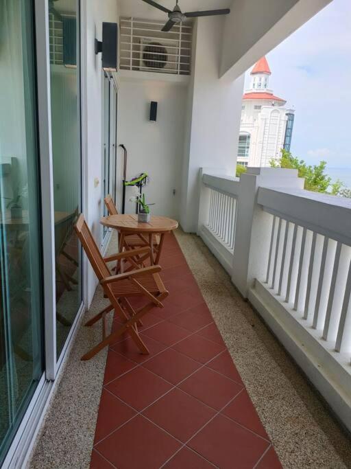 Cozy Straits Quay Marina Suites by AuroraHomes 3E photo 1