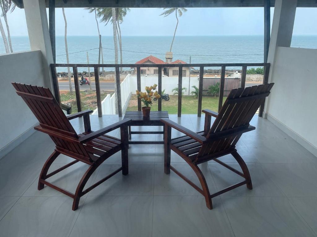 ISAMAR FRONT BEACH photo 1