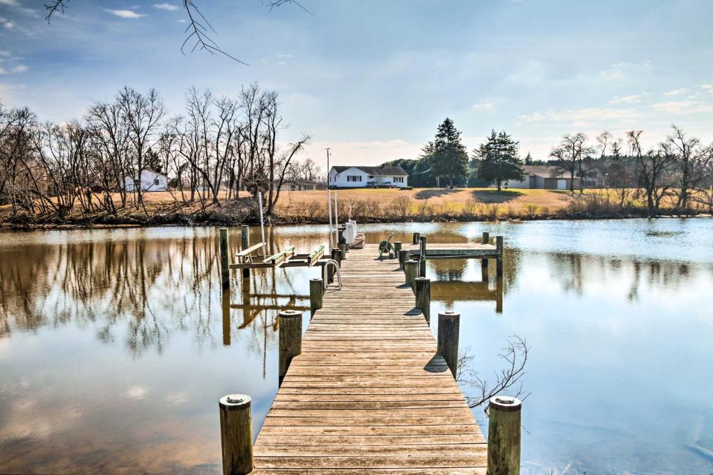 Cambridge Home with Private Dock about 4 Mi to Dtwn photo 2