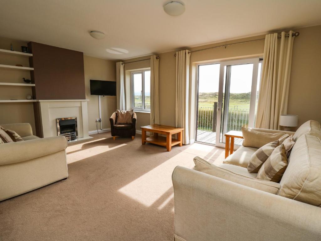 Ty'r Heulwen photo 4