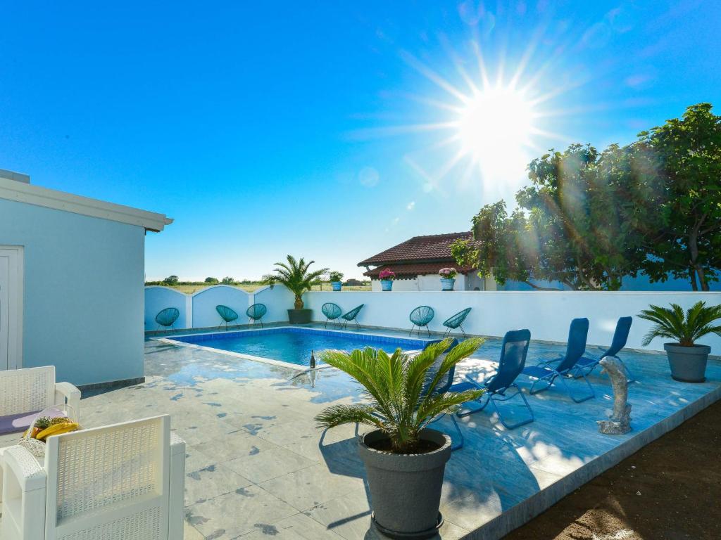 Apartment Jadran - NIN122 by Interhome photo 1