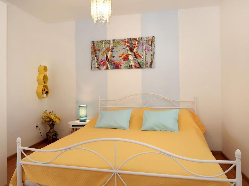 Holiday Home Garden Apartment - BRC650 by Interhome photo 3