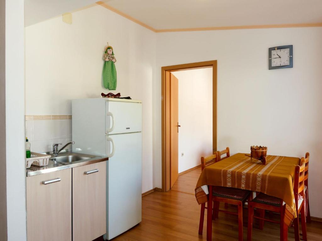 Apartment Rudez-2 by Interhome photo 2