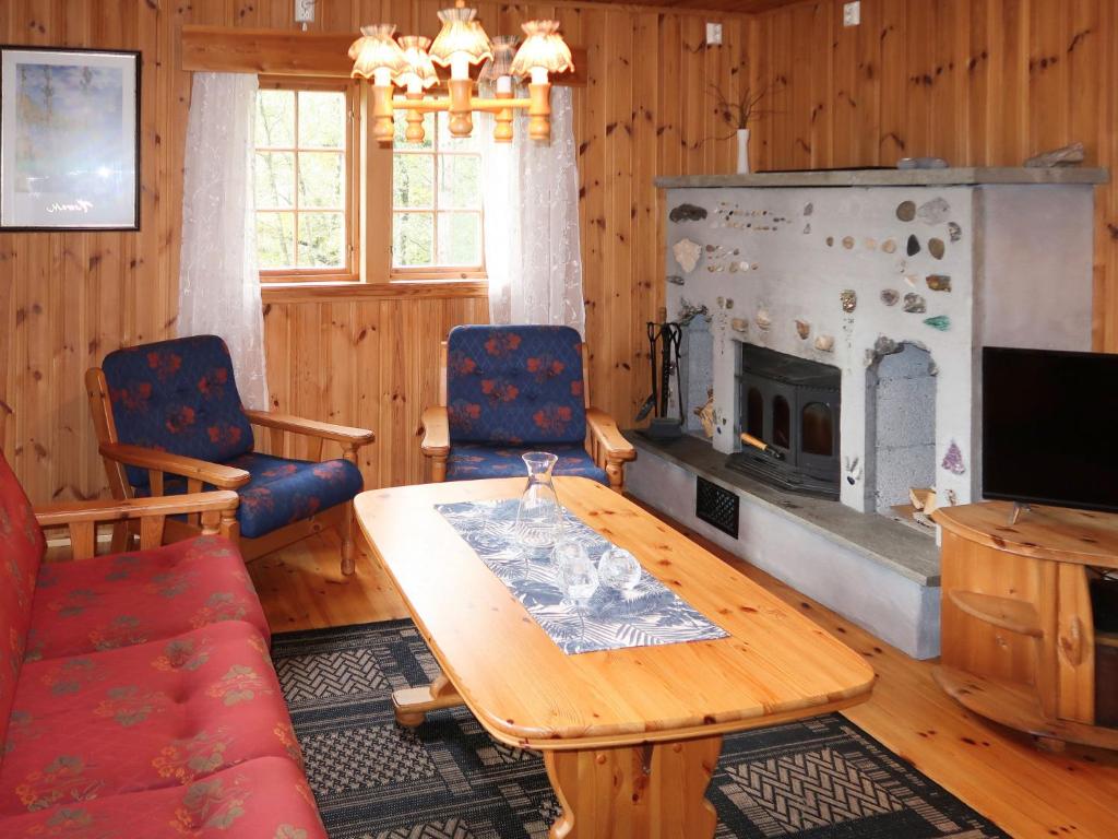 Chalet Skogstjerna - FJS085 by Interhome photo 1