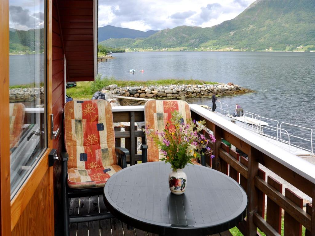 Holiday Home Naustet - FJM230 by Interhome photo 1