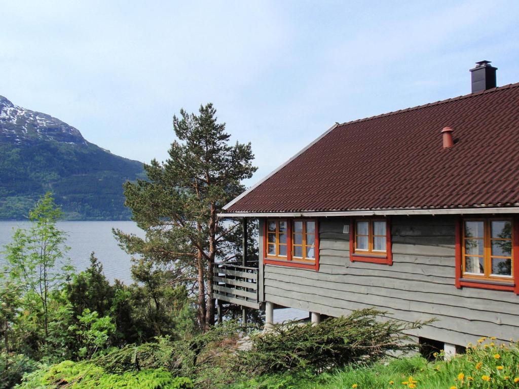 Chalet Eiknes - FJH412 by Interhome