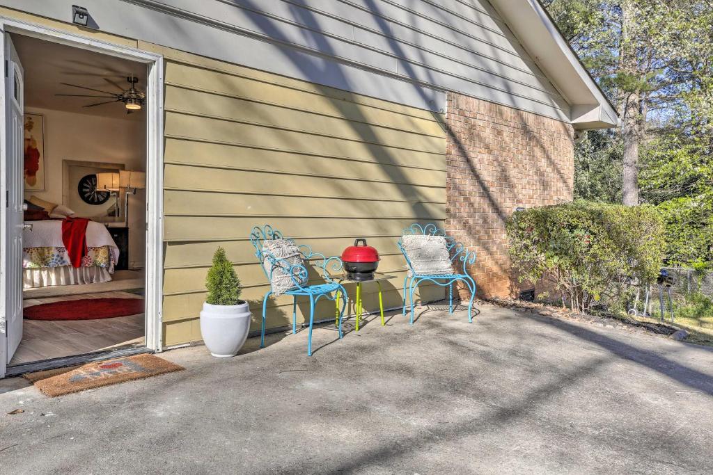 Vibrant Studio Unit Near Stone Mountain Park! photo 2