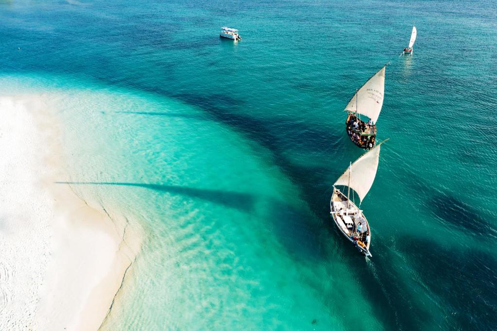 Gold Zanzibar Beach House & Spa photo 2
