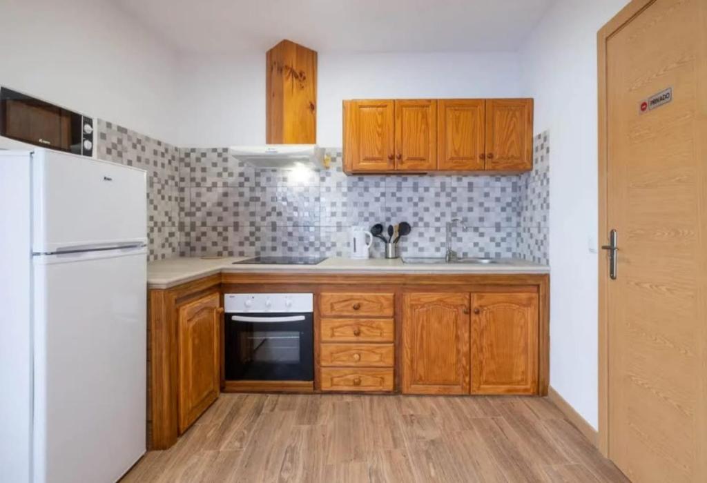 Karin House photo 4