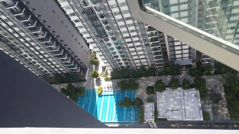 LOVELY CONDO HOMESTAY with pool adult and child photo 1