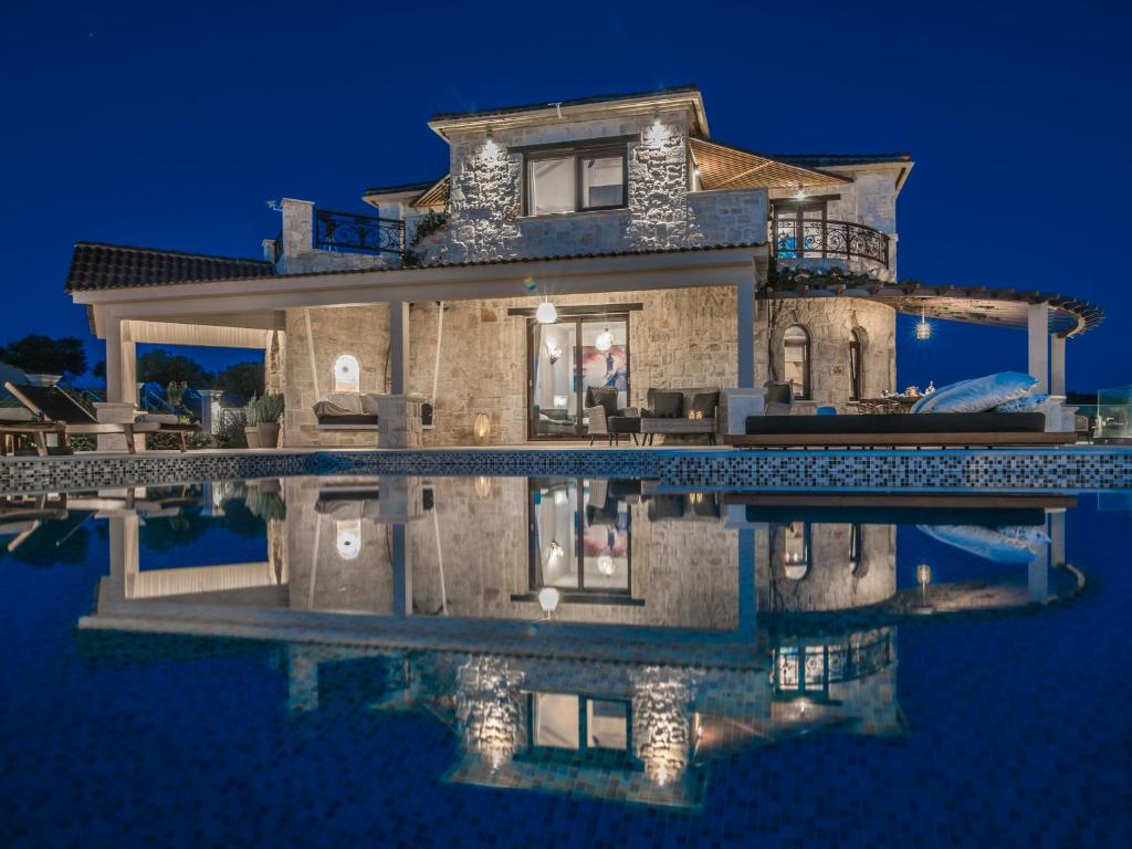 Villa Koukouvayia photo 2