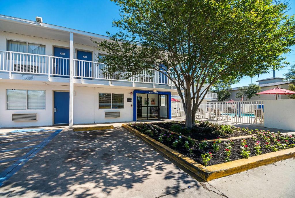 Motel 6-Corpus Christi, TX - Northwest photo 2