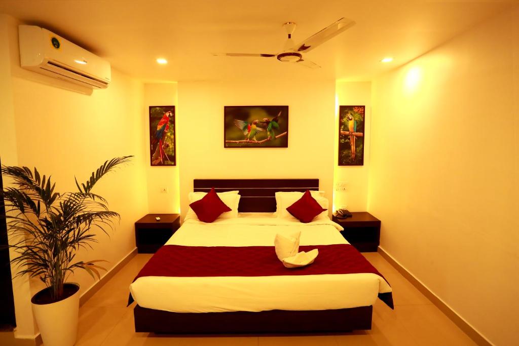 ORFILA INN Airport Hotel photo 3