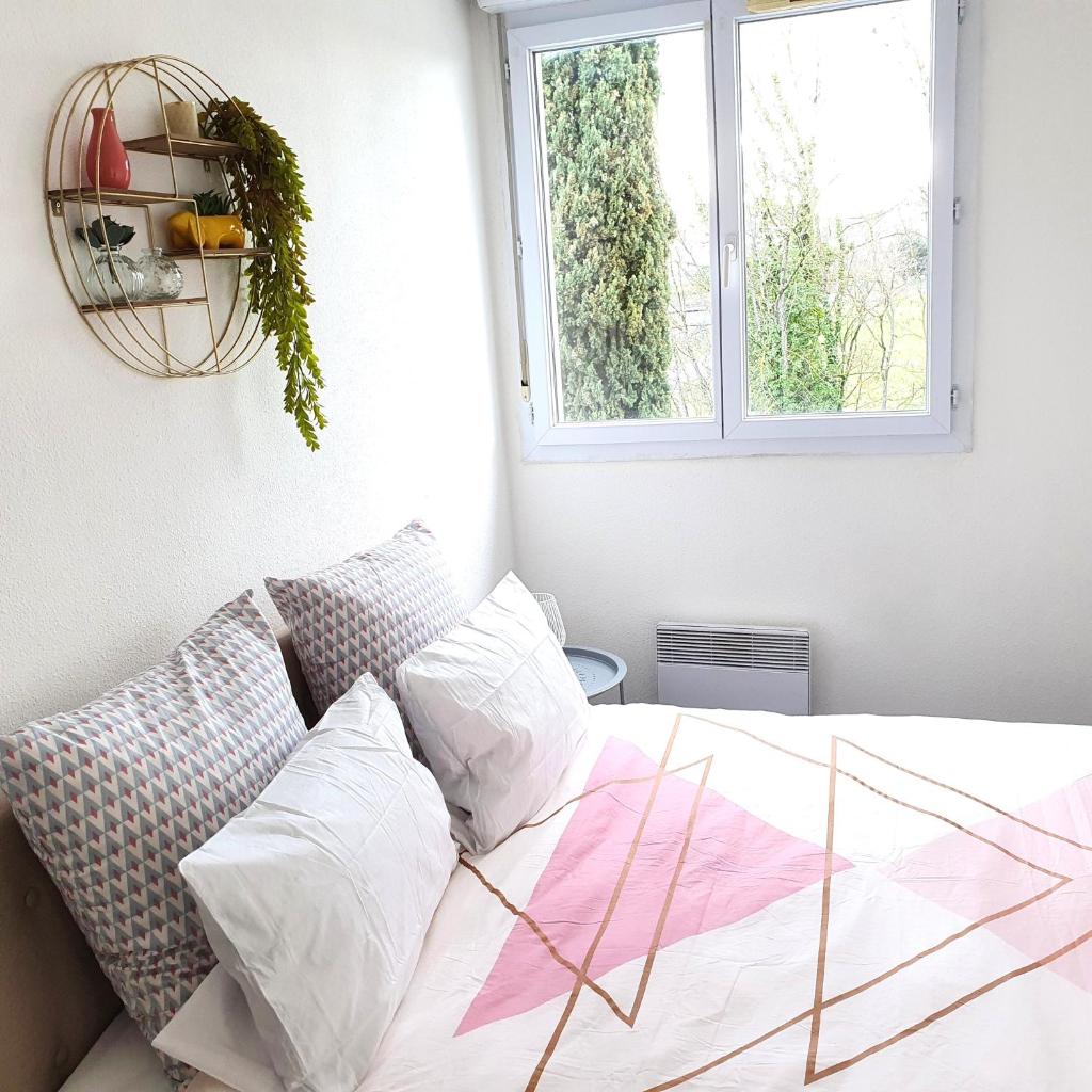 Appartement Colomiers belle vue proche des commodités Airbus Toulouse photo 3
