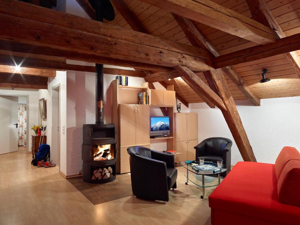 Ferienwohnungen Hotel Eden Spiez photo 2
