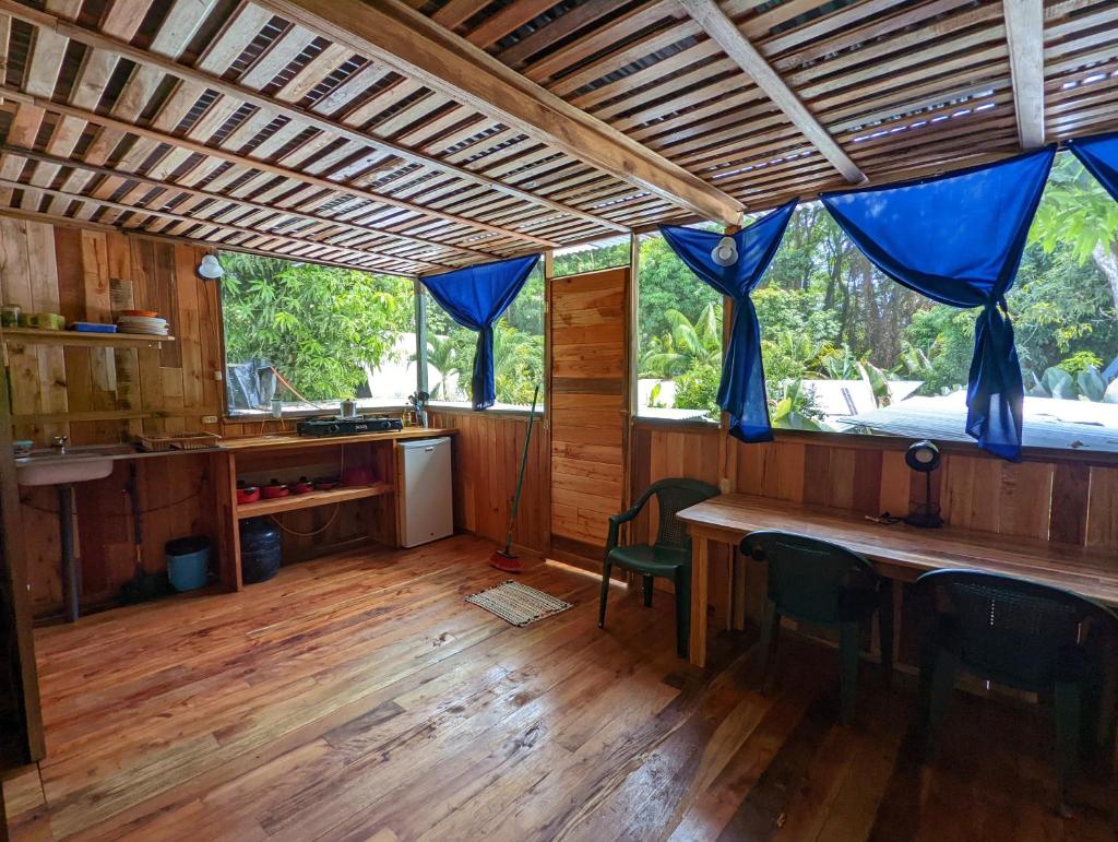 Arboura Eco Cabins photo 2