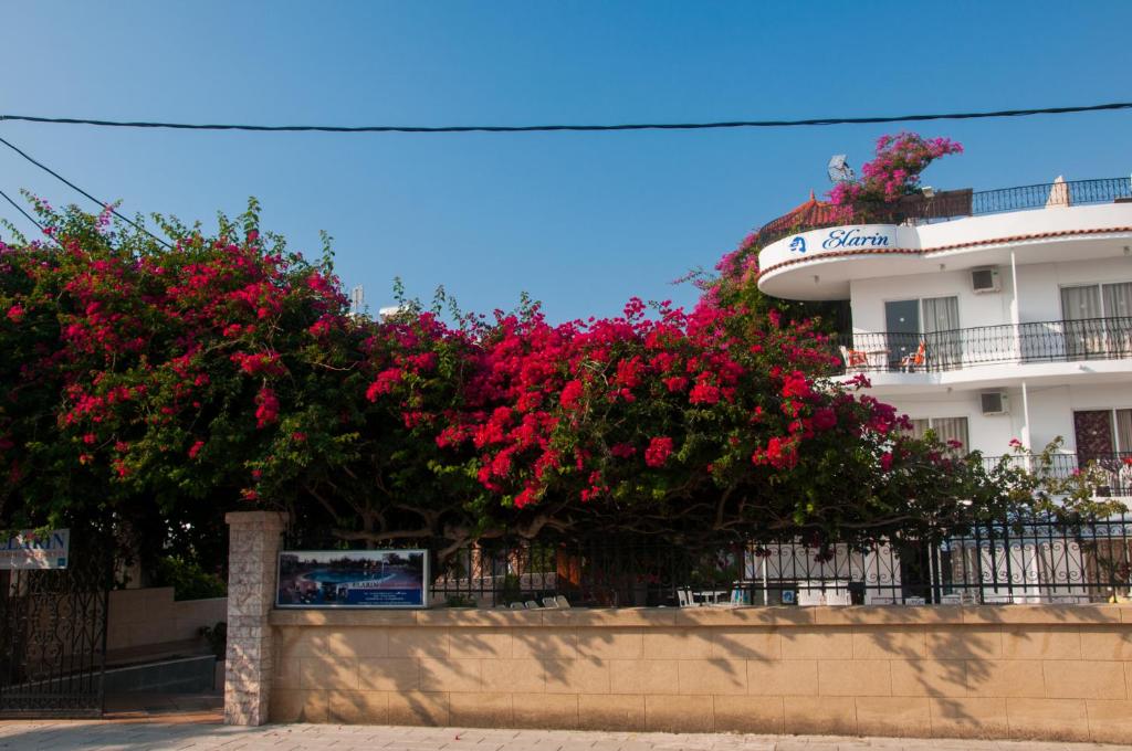 Elarin studios & apartments photo 4