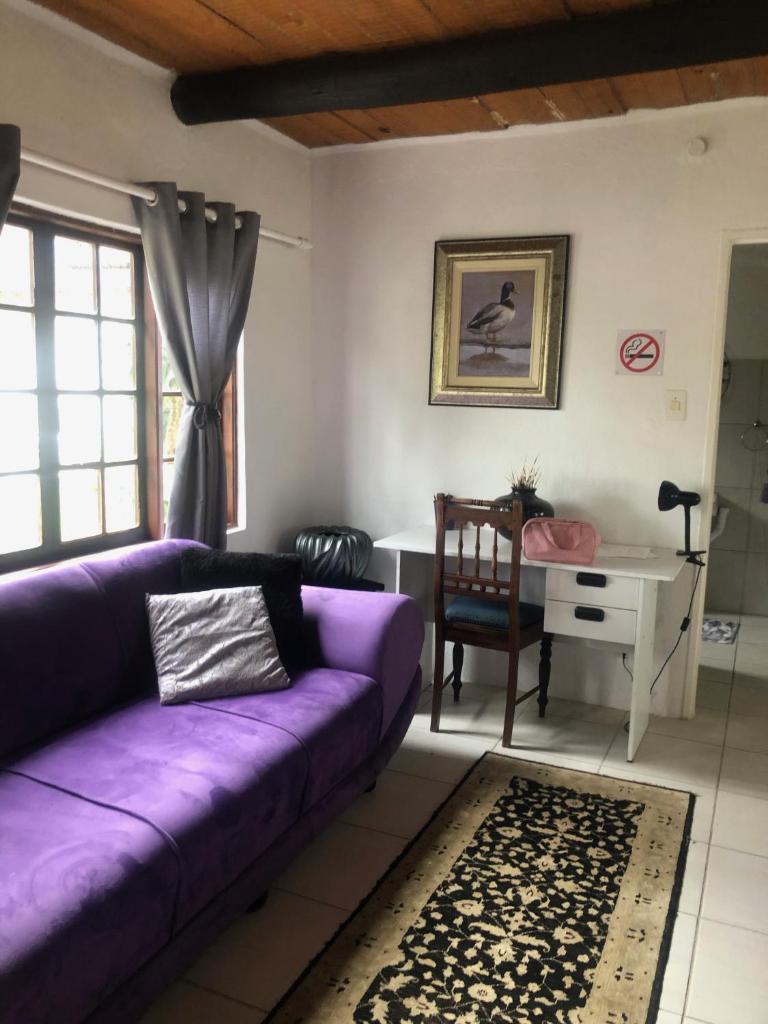 Villa Jullienne - A Home Away From Home - Unit 8 photo 3