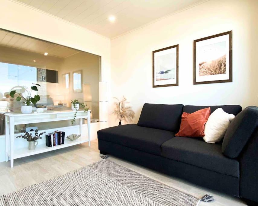 SunBeach Apartment with seaview and sauna photo 4