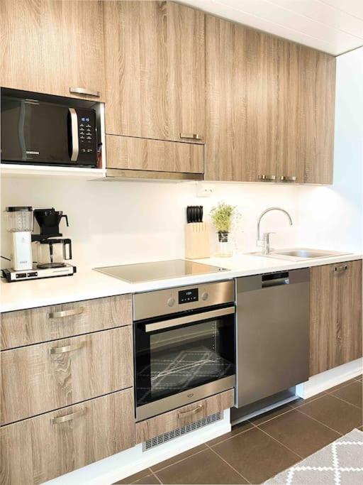 SunBeach Apartment with seaview and sauna photo 2
