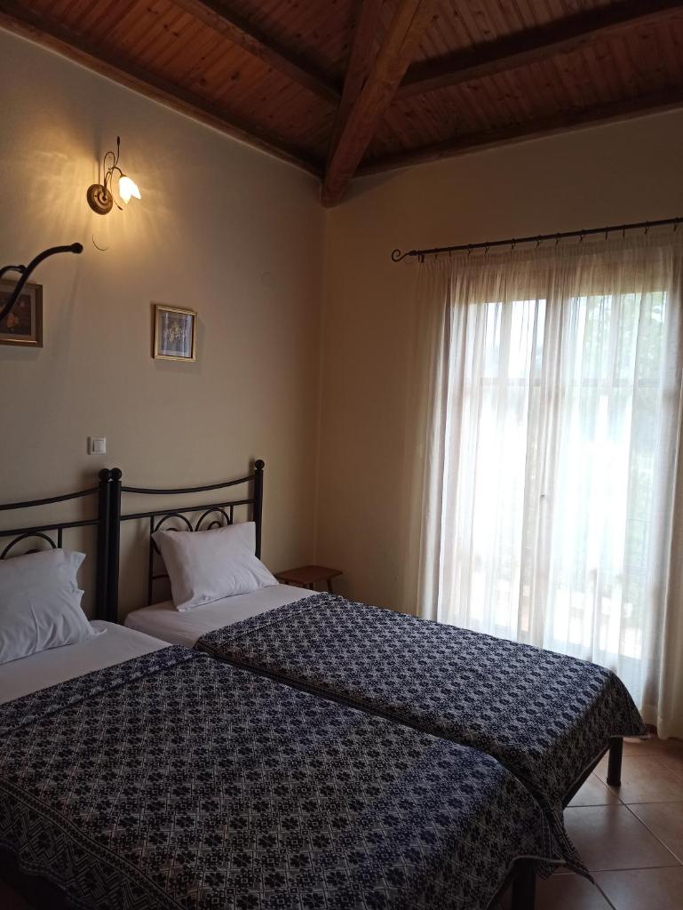 Villa Oceanis - Luxury Seaside Villa photo 4