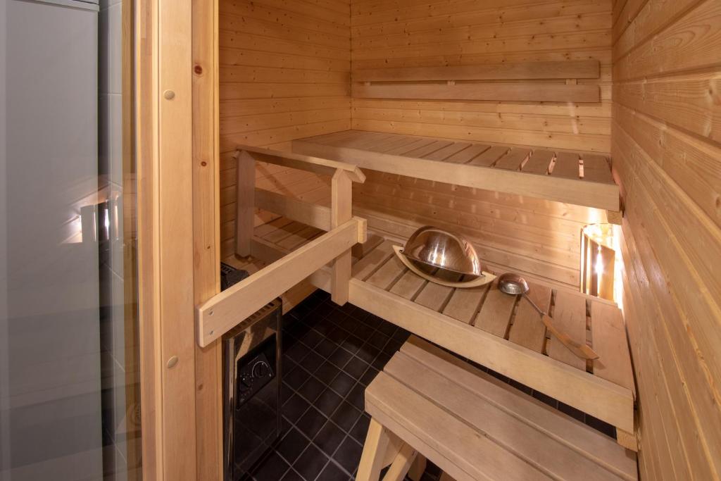 Levi Chalet Ski In-Out apartment photo 2