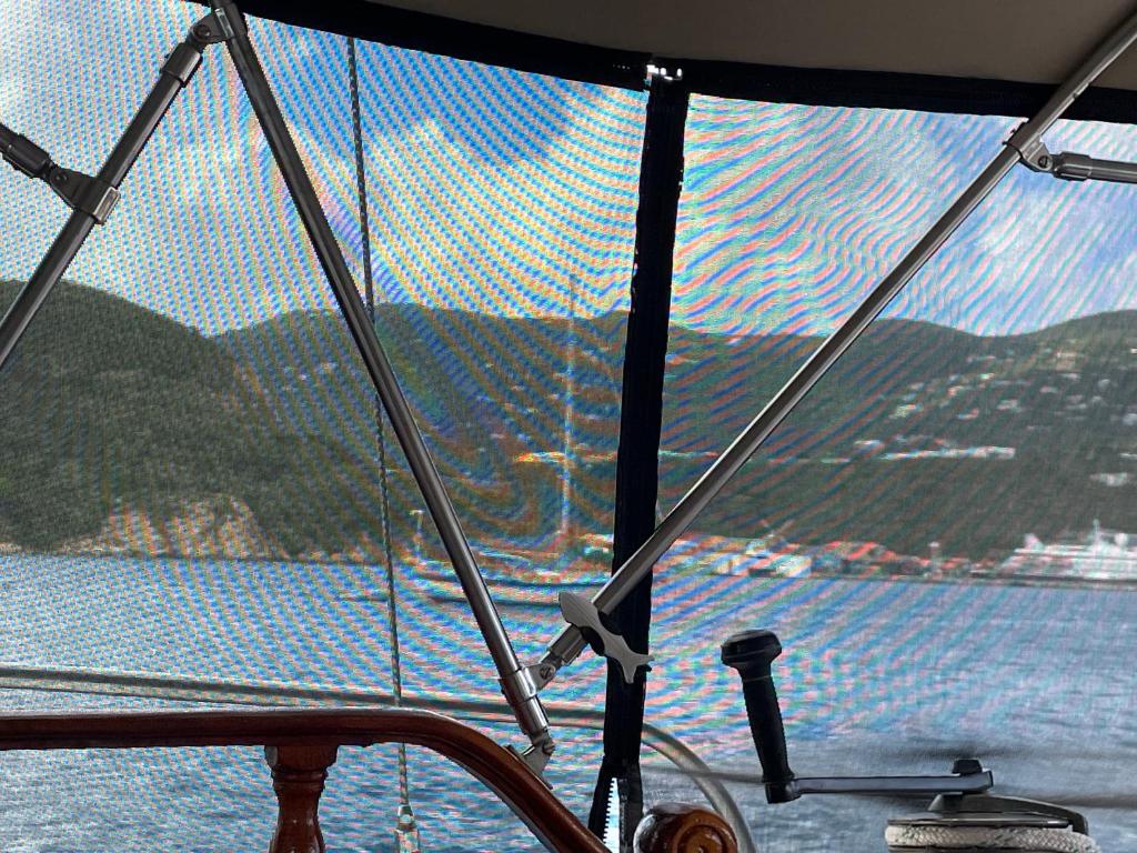 St Thomas Bnb on Sailboat Ragamuffin incl meals water toys photo 4