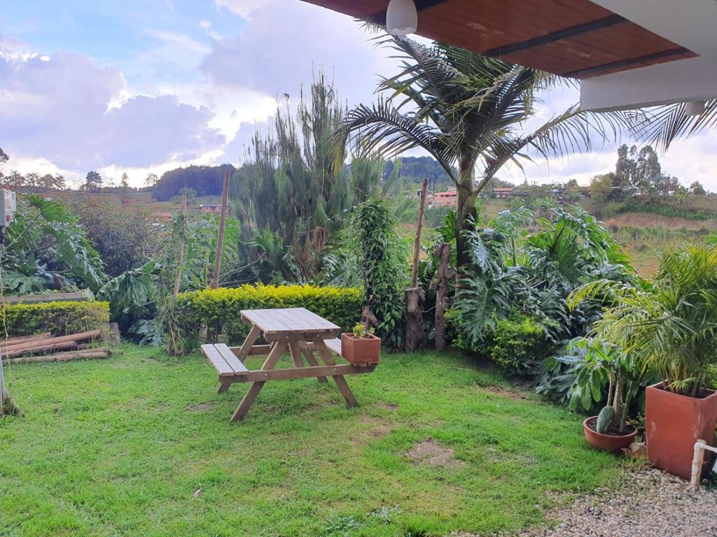 Agradable Vista En El Campo Con Jacuzzi E Internet photo 2