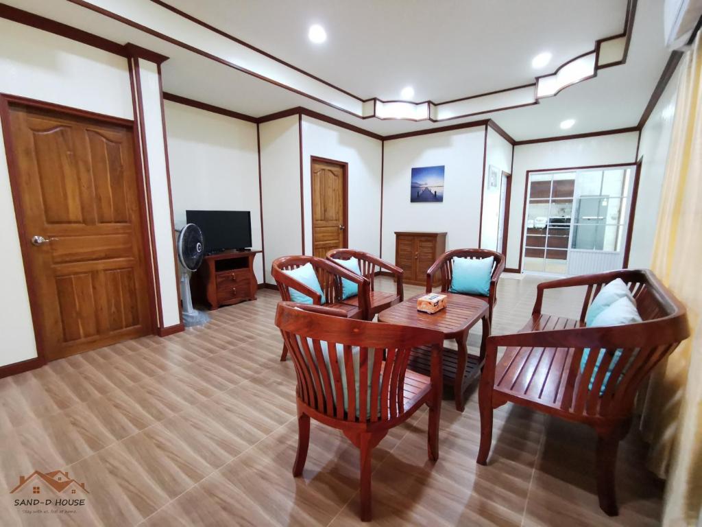 Sand-D House Pool Villa A8 at Rock Garden Beach Resort Rayong photo 4