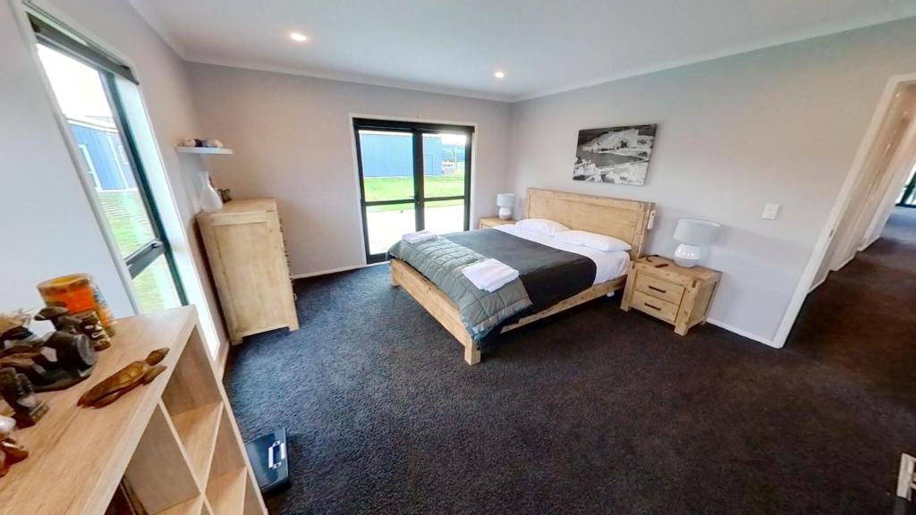 Full holiday home to yourself, up to 21 guests photo 3