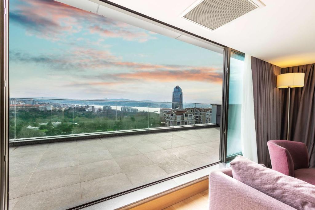 Radisson Hotel Istanbul Harbiye photo 4