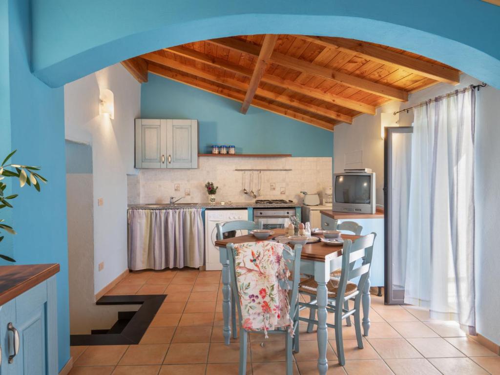 Apartment Azzurro by Interhome