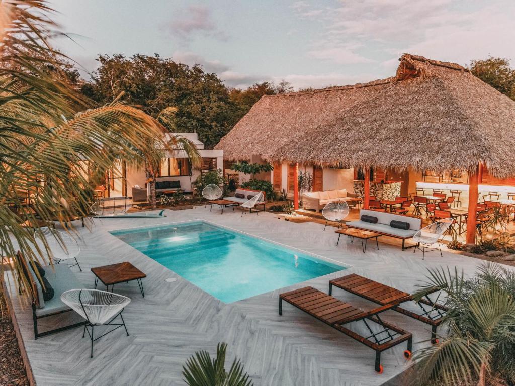 El Pez Surf Hotel photo 2