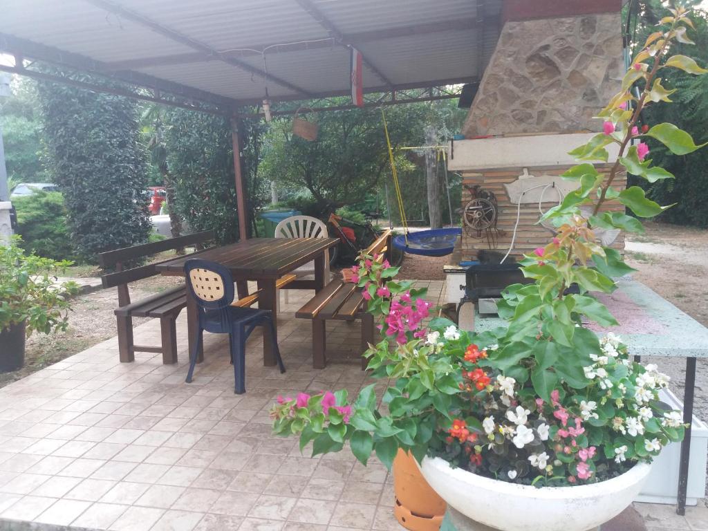 Apartments Rale photo 1
