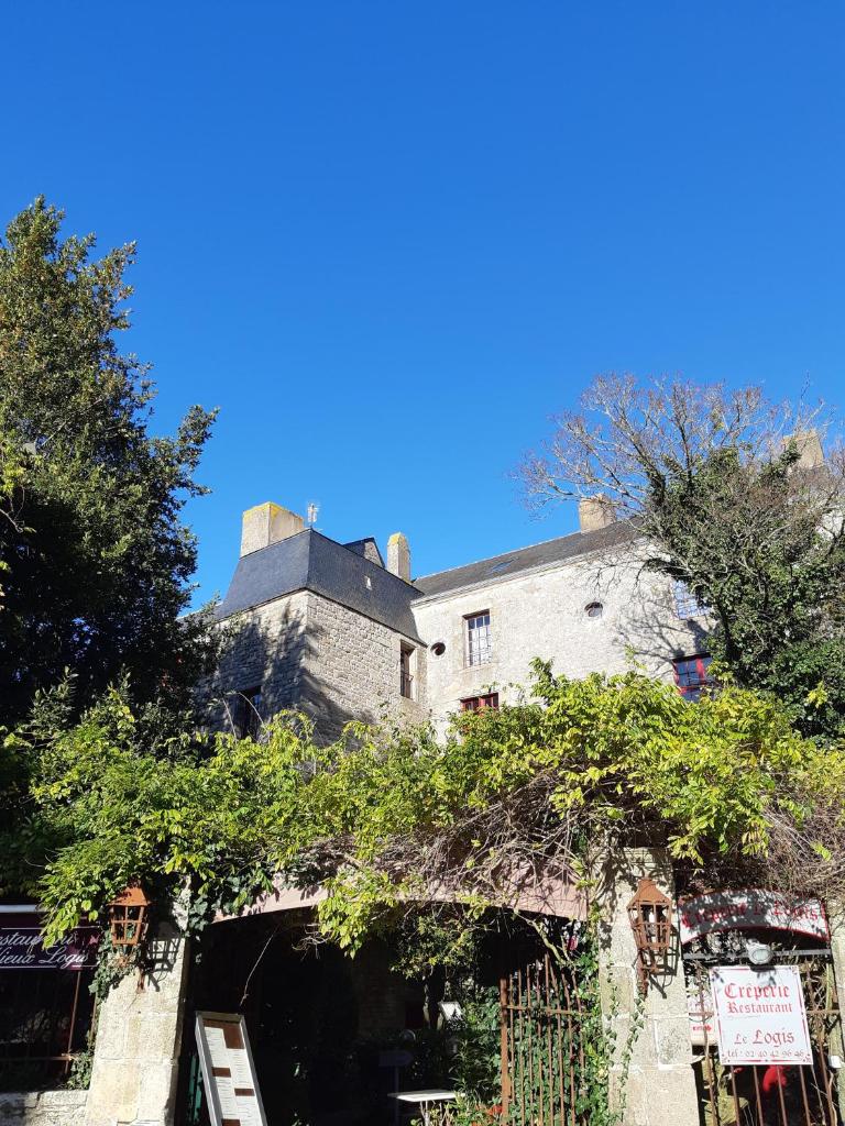 joli appartement 2 pers dans les remparts de Guérande photo 1