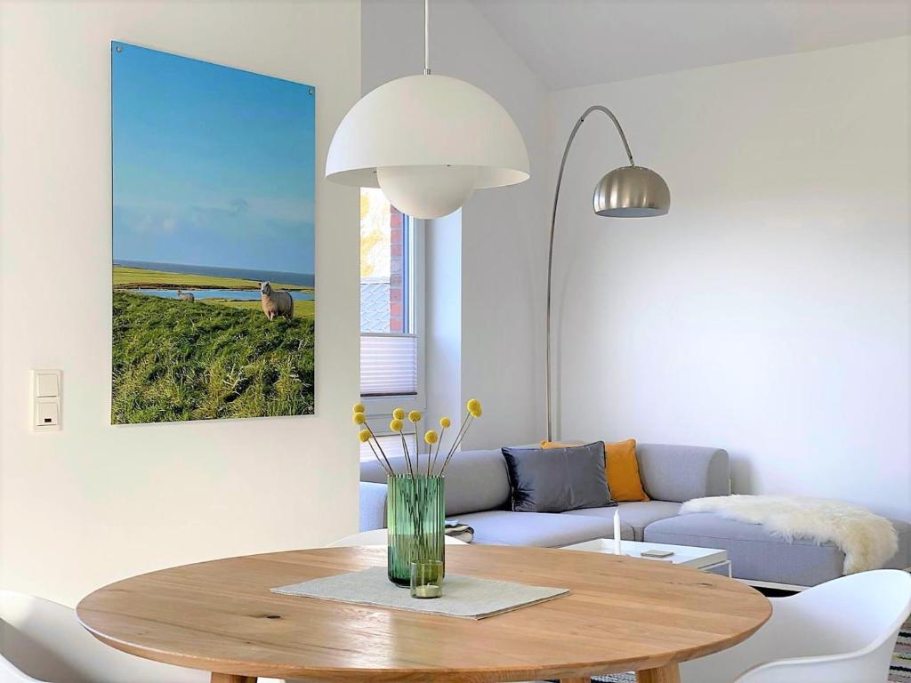 Ferienwohnung KLAAS am Nordseedeich - Tap to explore photos
