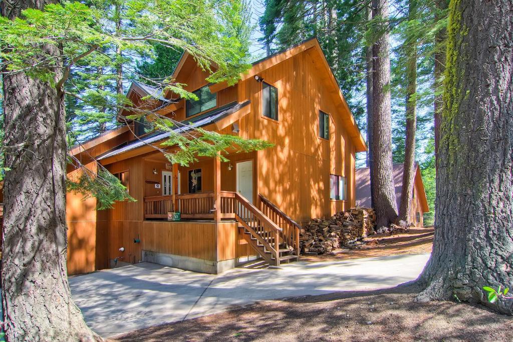 Yosemite View photo 1